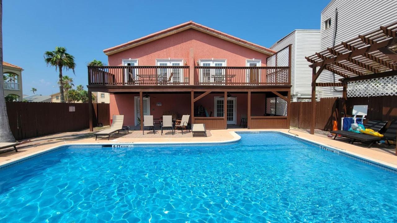 Cozy 2 Bedroom With Big Pool - Campeche Triplex Unit C Home South Padre Island Exterior photo