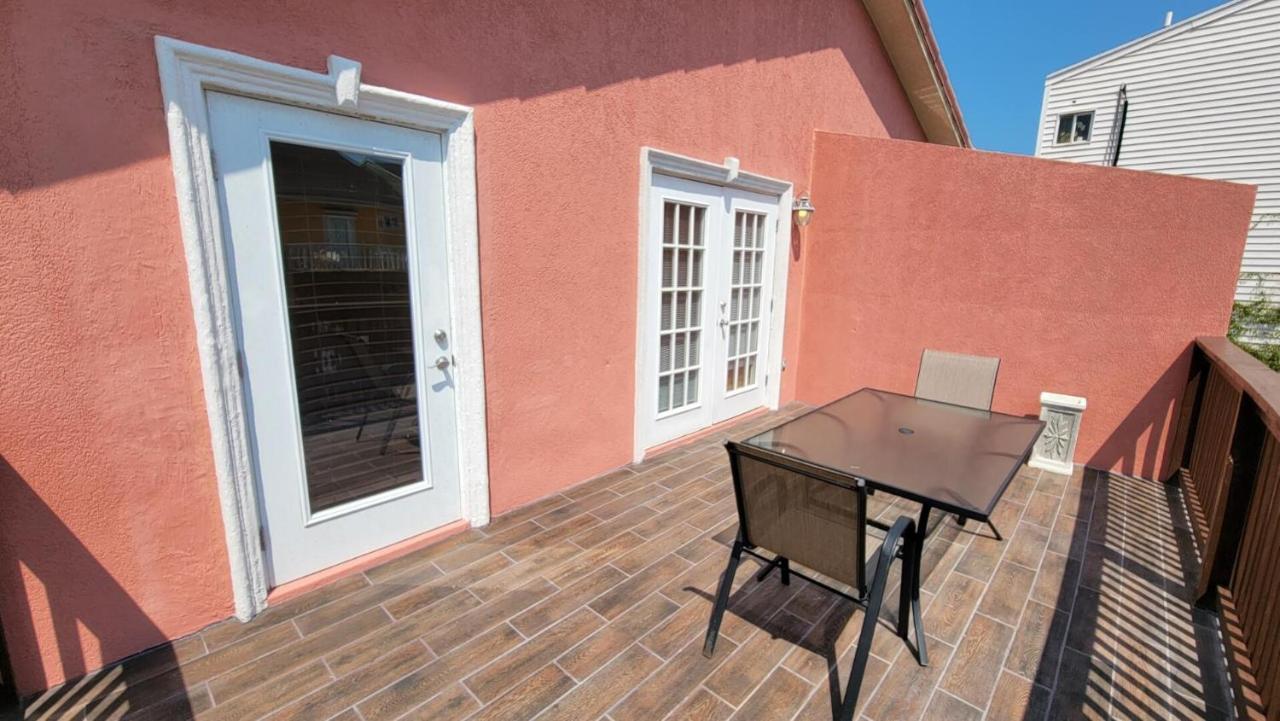 Cozy 2 Bedroom With Big Pool - Campeche Triplex Unit C Home South Padre Island Exterior photo